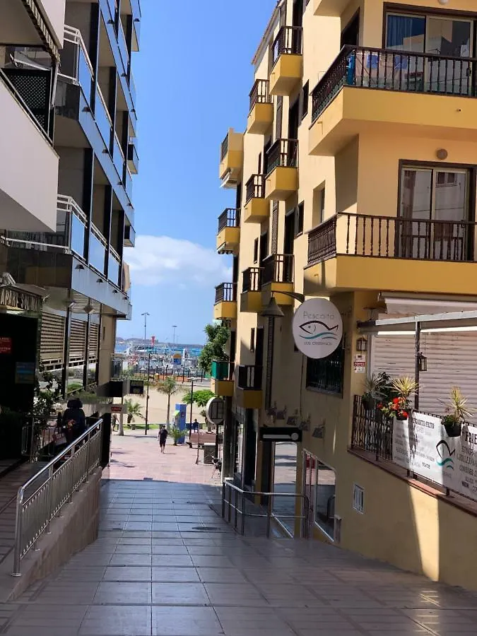 Lägenhet Cozy Studio In Los Cristianos Beach Free Wifi Arona  Spanien